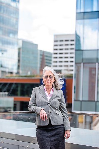 MIKAELA MACKENZIE / WINNIPEG FREE PRESS

Hazel Borys, newly announced director of planning, property and development at the City of Winnipeg, poses for a photo downtown in the Manitoba Hydro building in Winnipeg on Thursday, April 27, 2023. For Kevin story.

Winnipeg Free Press 2023.