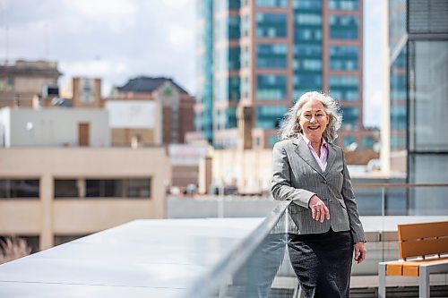 MIKAELA MACKENZIE / WINNIPEG FREE PRESS

Hazel Borys, newly announced director of planning, property and development at the City of Winnipeg, poses for a photo downtown in the Manitoba Hydro building in Winnipeg on Thursday, April 27, 2023. For Kevin story.

Winnipeg Free Press 2023.