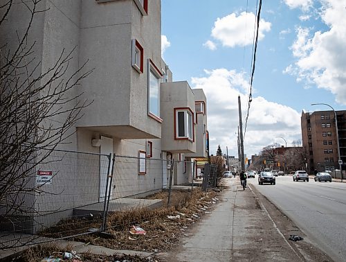 JESSICA LEE / WINNIPEG FREE PRESS

Centre Village housing complex at 575 Balmoral Avenue is photographed on April 27, 2023.

Reporter: Malak Abas