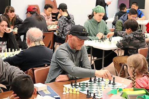 Westman residents gather at the Western Manitoba Regional Library in Brandon on Saturday to take part in the Brandon Knights Chess Club's weekly meet-up, which is open to all skill levels. The Brandon Knights hosts these events at the WMRL branch in Brandon every Saturday from 11 a.m. to 1 p.m. (Kyle Darbyson/The Brandon Sun)