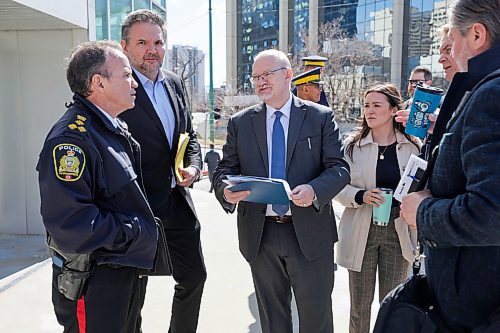 RUTH BONNEVILLE / WINNIPEG FREE PRESS 
Local - bail reform
Justice Minister Kelvin Goertzen announces enhanced bail and intensive supervision changes with Winnipeg Police Chief Danny Smyth, outside Woodsworth Building Monday. 
May 1st, 2023