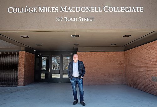JESSICA LEE / WINNIPEG FREE PRESS

Rob Harder, a Miles Macdonell alum and father of a high schooler who was taking IB prep courses, poses for a photo at Miles Macdonell High School May 3, 2023. Harder&#x2019;s son was hoping to enter the enriched IB program before River East Transcona School Division cancelled the program recently.

Reporter: Maggie Macintosh