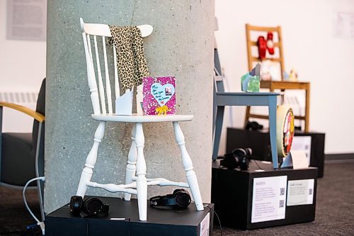 MIKAELA MACKENZIE / WINNIPEG FREE PRESS
 
Maggie&#x573; chair in the COVID in the House of Old exhibit at Millennium Library in Winnipeg on Thursday, May 4, 2023. For arts story.

Winnipeg Free Press 2023.