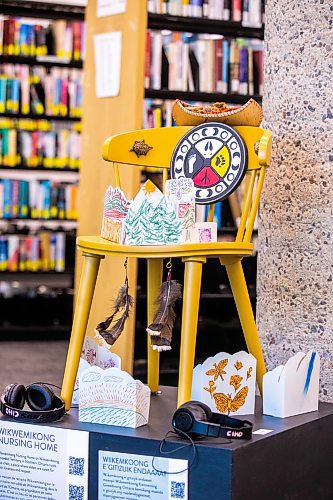 MIKAELA MACKENZIE / WINNIPEG FREE PRESS
 
The Wikwemikong Nursing Home chair in the COVID in the House of Old exhibit at Millennium Library in Winnipeg on Thursday, May 4, 2023. For arts story.

Winnipeg Free Press 2023.