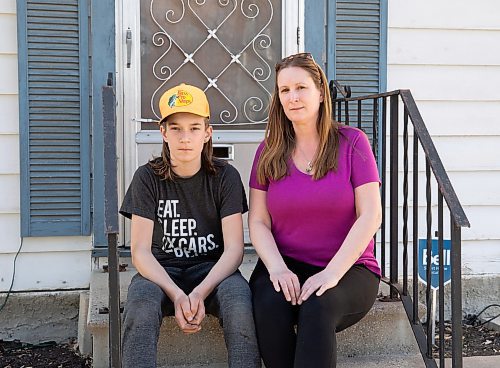 JESSICA LEE / WINNIPEG FREE PRESS

Jen Sjodin and son Dawson pose for a photo at their home May 4, 2023. Dawson&#x2019;s bike was stolen and they recovered the bike by stealing it back.

Reporter: Matthew