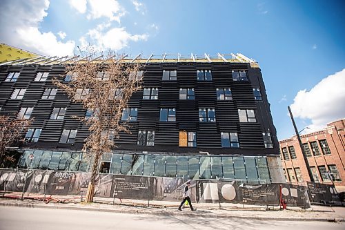 MIKAELA MACKENZIE / WINNIPEG FREE PRESS
 
The old Great West Metal building under construction at 90 Alexander Avenue in Winnipeg on Friday, May 5, 2023. For Josh story.

Winnipeg Free Press 2023.