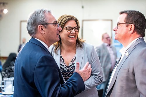 MIKAELA MACKENZIE / WINNIPEG FREE PRESS
 
Premier Heather Stefanson speaks with folks before making her keynote address at the Manitoba Chambers of Commerce 2023 Manitoba Economic Summit at the Victoria Hotel in Winnipeg on Friday, May 5, 2023. For Carol story.

Winnipeg Free Press 2023.