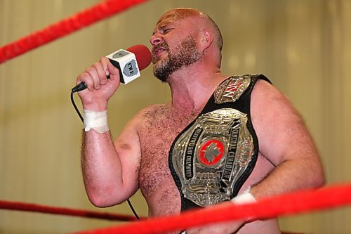 CWE Central Canadian Champion Rob Stardom, originally from Rossburn, thanks the Rivers crowd for their support following his successful title defence against Kevin O'Doyle on Saturday evening. (Kyle Darbyson/The Brandon Sun)
