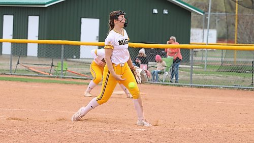 Under-17 Westman Magic pitcher Siena McMillan (18) delivers to a Eastman Wildcats hitter during Manitoba Premier Softball League action on Saturday afternoon at the Ashley Neufeld Softball Complex. (Perry Bergson/The Brandon Sun)