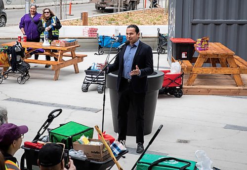 JESSICA LEE / WINNIPEG FREE PRESS

Provincial NDP leader Wab Kinew speaks to a group of community patrol groups May 13, 2023 at True North Square. The groups of about a hundred patrolled around the downtown core afterwards, handing out water and snacks.

Reporter: Gabby Piche