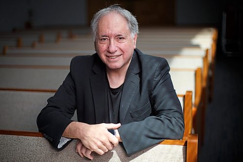 Mike Deal / Winnipeg Free Press
Rabbi Allan Finkel at Temple Shalom,  1077 Grant Ave, is retiring at the end of May from leading Winnipeg&#x2019;s only Reform Judaism congregation.
See Brenda Suderman story
230502 - Tuesday, May 02, 2023.