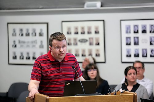 Hydrogeologist Jeff Bell of Friesen Drilling provides an update on the status of the aquifer beneath Brandon and the group formed by those who draw water from it at Brandon City Council on Monday evening. (Colin Slark/The Brandon Sun)
