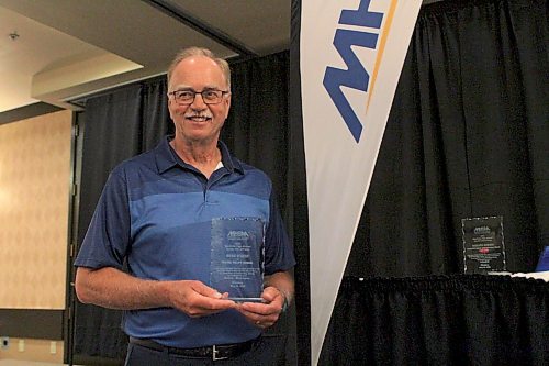 Russell's Gord Nixon was inducted into the Manitoba High Schools Athletic Association Hall of Fame on Saturday. (Thomas Friesen/The Brandon Sun)