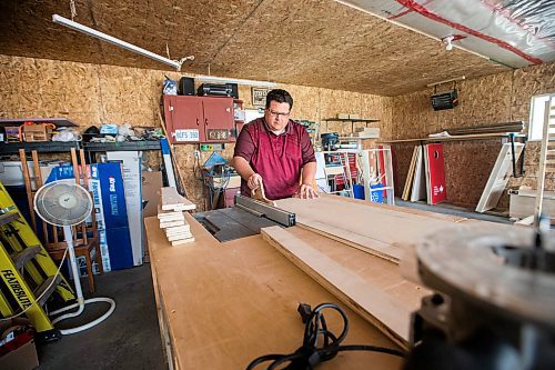 MIKAELA MACKENZIE / WINNIPEG FREE PRESS
 
Steve Olson, owner of the Royal Canadian Cornhole Company, works in his shop (where he makes high-quality cornhole games) in Ste. Anne on Tuesday, May 16, 2023. For Dave Sanderson story.

Winnipeg Free Press 2023.