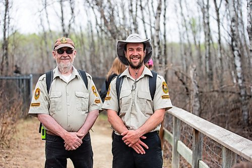 MIKAELA MACKENZIE / WINNIPEG FREE PRESS
 
Gary Chikousky (left) and Brandon Stuebing, interpretors, at the Narcisse Snake Dens on Friday, May 12, 2023. For AV story.

Winnipeg Free Press 2023.