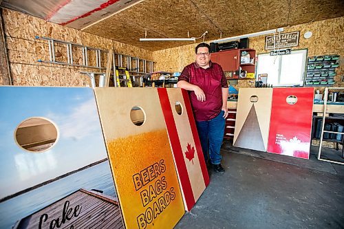 MIKAELA MACKENZIE / WINNIPEG FREE PRESS 
Steve Olson, owner of the Royal Canadian Cornhole Company, makes high-quality cornhole game boards in his home shop in Ste. Anne.