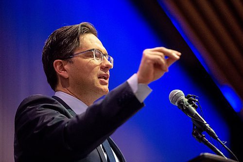 Mike Sudoma/Winnipeg Free Press
Pierre Poilievre talks to packed room of around 500 supporters Friday afternoon at the RBC Convention Centre
Jan 13, 2023