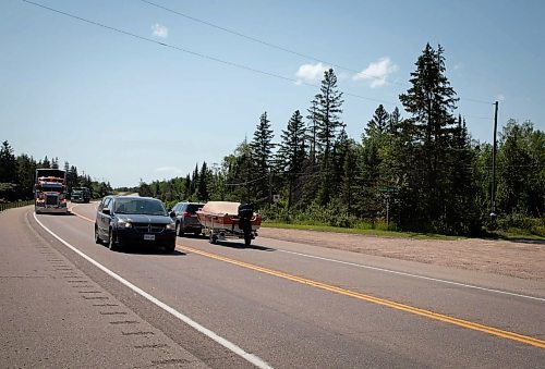 The Barren Lake and Trans-Canada Highway intersection near Ontario. (Winnipeg Free Press)

