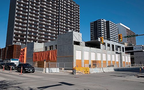JESSICA LEE / WINNIPEG FREE PRESS

A 120-unit, 14-storey residential project at Donald Street and St. Mary Avenue is photographed May 19, 2023. It is one of several new construction projects which has been delayed/halted. New-home construction in Manitoba slowed significantly overall in April, compared to March and the same time last year. Most of the fall-off is due to a halt in multifamily builds, which typically account for 60 per cent of new projects. Developers are still ailing through tough times with housing supply that was brought on by the pandemic, which shot up interest rates, the cost of materials and created a labour shortage.

Reporter: ???