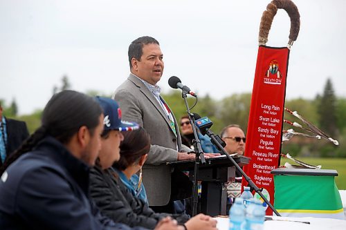 Mike Deal / Winnipeg Free Press
Brokenhead Ojibway Nation Chief Gordon Bluesky during the Treaty One Nation Land Reclamation Ceremony for the Naawi-Oodena Treaty One Jointly Held lands, on the former Kapyong Barracks lands in Winnipeg, Wednesday morning.
230524 - Wednesday, May 24, 2023.