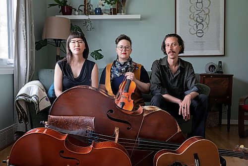 JESSICA LEE / WINNIPEG FREE PRESS

From left to right: Natanielle Felicitas, Raine Hamilton and Quintin Bart, pose for a photo on May 24, 2023 in a Winnipeg home. The band is performing Sunday at the West End Cultural Centre.

Reporter: Alan Small