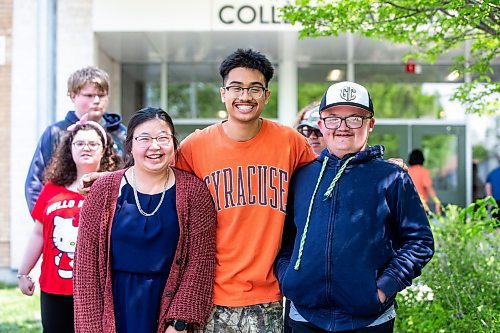 MIKAELA MACKENZIE / WINNIPEG FREE PRESS
 
Orion Remoquillo, a grade 12 student who volunteers with students with special needs, poses for a photo with Sophia Ly and Devin Bell (two of the students he volunteers with) at Garden City Collegiate on Thursday, May 25, 2023. Orion was recently recognized with one of 15 Terry Fox Humanitarian Awards. For Aaron Epp story.

Winnipeg Free Press 2023.