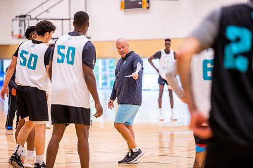 MIKAELA MACKENZIE / WINNIPEG FREE PRESS
 
Coach Mike Taylor at Sea Bears practice at Sport Manitoba on Friday, May 26, 2023.  For Mike Sawatzky story.

Winnipeg Free Press 2023.