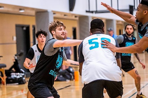 MIKAELA MACKENZIE / WINNIPEG FREE PRESS
 
Player Simon Hildebrandt at Sea Bears practice at Sport Manitoba on Friday, May 26, 2023.  For Mike Sawatzky story.

Winnipeg Free Press 2023.