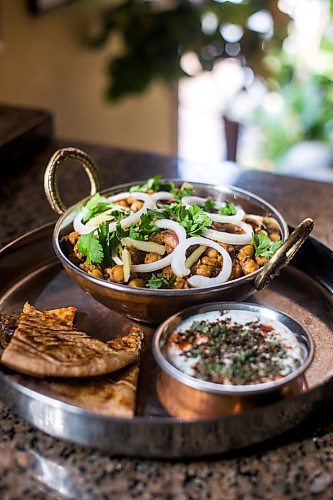 MIKAELA MACKENZIE / WINNIPEG FREE PRESS



Charulata Gupta's chana masala in her home in Winnipeg on Tuesday, July 5, 2022. For Eva Wasney recipe book.

Winnipeg Free Press 2022.