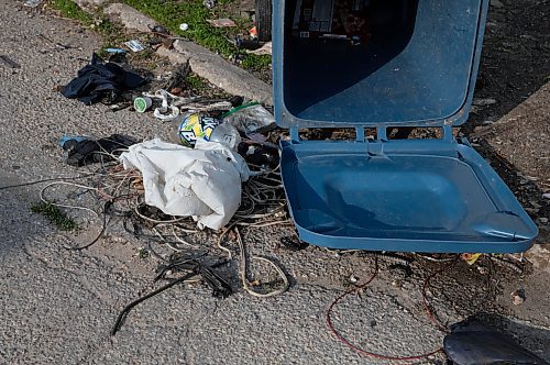 JESSICA LEE / WINNIPEG FREE PRESS

Knocked over garbage receptacles with wires are photographed May 31, 2023 in Point Douglas.

Reporter: Julia-Simone Rutgers