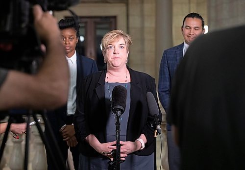 JESSICA LEE / WINNIPEG FREE PRESS

Wolseley MLA Lisa Naylor speaks to media during a scrum May 31, 2023 at the Legislature Building.

Reporter: Carol Sanders