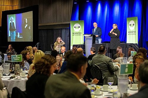 MIKAELA MACKENZIE / WINNIPEG FREE PRESS

Mayor Scott Gillingham speaks at the Mayor's Luncheon for the Arts at the RBC Convention Centre on Thursday, June 1, 2023. For Al Small story.
Winnipeg Free Press 2023