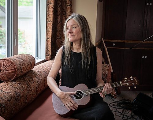 JESSICA LEE / WINNIPEG FREE PRESS

Karen Hammarstrand, a jazz-folk singer songwriter, is photographed at her home June 1, 2023.

Reporter: Alan Small