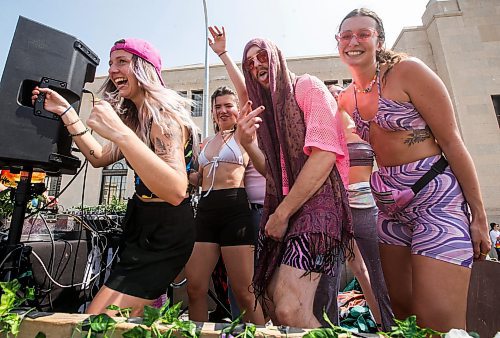 JOHN WOODS / WINNIPEG FREE PRESS
People attend the Pride Parade in Winnipeg Sunday, June 4, 2023. 

Re: pindera