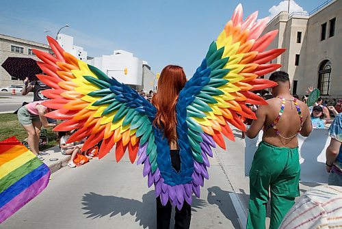 JOHN WOODS / WINNIPEG FREE PRESS
People attend the Pride Parade in Winnipeg Sunday, June 4, 2023. 

Re: pindera