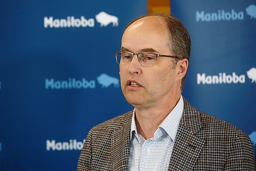 Mike Deal / Winnipeg Free Press
John Pollard, president, Home First Winnipeg, speaks during the opening of a new three-storey micro-suite apartment building at 390 Ross Street.
Manitoba Families Minister Rochelle Squires along with Mayor Scott Gillingham, Mental Health and Community Wellness Minister Janice Morley-Lecomte, John Pollard, president, Home First Winnipeg, and Jason Whitford, president and CEO, End Homelessness Winnipeg announced the opening of a new three-storey micro-suite apartment building, 390 Ross Street, to support people with mental health or addiction issues who are experiencing homelessness or at risk of experiencing homelessness. 
230605 - Monday, June 05, 2023.