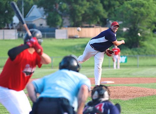 RFNOW Cardinals pitcher Adam Hartman delivers to the plate during an Andrew Agencies Senior AA Baseball League game against the Sioux Valley Dakotas on Monday evening at Sumner Field. (Perry Bergson/The Brandon Sun)