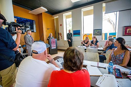 MIKAELA MACKENZIE / WINNIPEG FREE PRESS

Governor general Mary Simon speaks to Ukrainians (including refugees who have fled their country since Russia&#x573; invasion) in an English class at Oseredok Ukrainian Cultural and Education Centre on Tuesday, June 6, 2023. For Malak story.
Winnipeg Free Press 2023