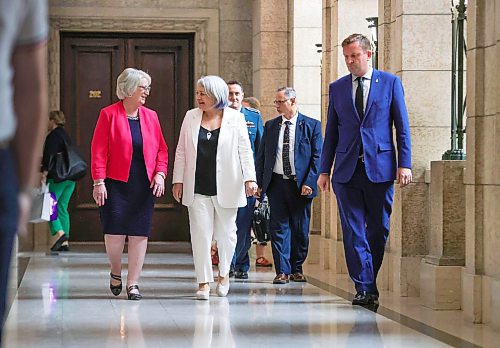 RUTH BONNEVILLE / WINNIPEG FREE PRESS

LOCAL - gov gen Simon visits Mb. 

Photo of Governor General of Canada, Mary Simon, walking with Minister of Indigenous Reconciliation and Northern Relations Eileen Clarke, at the Legislative building during visit Wednesday. 


Governor General of Canada, Mary Simon,  makes an official visit to Manitoba  meeting with government  and Indigenous leaders Wednesday. 

During her visit on Wednesday she met with Premier Heather Stefanson, Manitoba's  lieutenant-governor Anita Neville at Government House, Cathy Merrick AMC Grand Chief and other Indigenous leaders and  Minister of Indigenous Reconciliation and Northern Relations Eileen Clarke in round table discussion at the Legislature.

June 7th,  2023