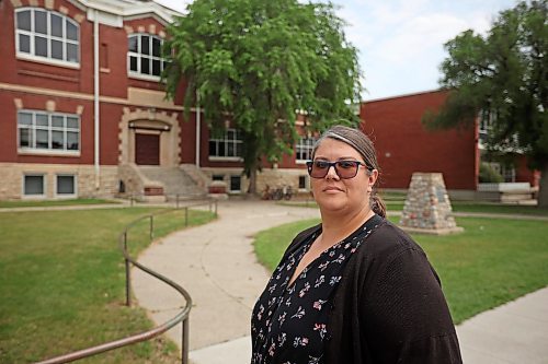 07062023
Leanne Vandenbosch is amongst parents concerned about the lack of air conditioning for their children attending &#xc9;cole New Era School during Brandon&#x2019;s recent extreme heat wave.  (Tim Smith/The Brandon Sun)