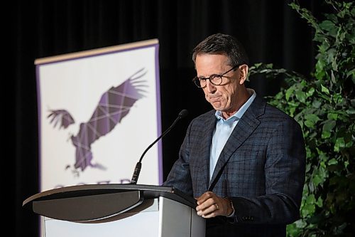 JESSICA LEE / WINNIPEG FREE PRESS

Executive chairman of True North Sports &amp; Entertainment Mark Chipman delivers a keynote speech June 13, 2023 at Victoria Inn during the Southern Chiefs&#x2019; Organization&#x2019;s Economic Reconciliation Business Forum.

Reporter: Gabby Piche