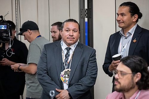 JESSICA LEE / WINNIPEG FREE PRESS

Grand Chief of the Southern Chiefs' Organization Jerry Daniels (left) chats with Provincial NDP leader Wab Kinew June 13, 2023 before a keynote speech at Victoria Inn during the Southern Chiefs&#x2019; Organization&#x2019;s Economic Reconciliation Business Forum.

Reporter: Gabby Piche
