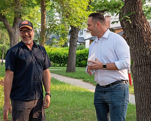 JESSICA LEE / WINNIPEG FREE PRESS

Liberal candidate Ben Carr (right) canvasses in the North River Heights neighbourhood June 14, 2023.

Reporter: Danielle Da Silva