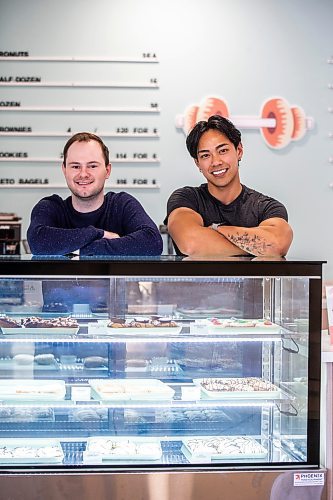 MIKAELA MACKENZIE / WINNIPEG FREE PRESS


Owners Michael Myer (left) and Norman Barairo at Pronuts, a new high-protein donut shop, on Academy Road on Thursday, June 15, 2023. For Gabby story.
Winnipeg Free Press 2023