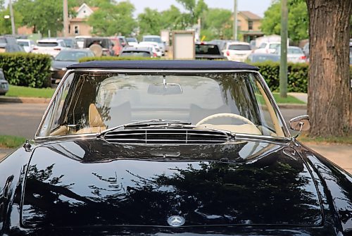 Front shot of Manfred and Penny Wicht's 1965 Mercedes Benz 230 SL ‘Pagoda’, two-seat roadster/coupé, also known as the Mercedes Benz W113 convertible in Brandon on Thursday. (Michele McDougall/The Brandon Sun)