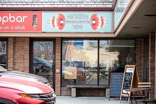 MIKAELA MACKENZIE / WINNIPEG FREE PRESS


Pronuts, a new high-protein donut shop, on Academy Road on Thursday, June 15, 2023. For Gabby story.
Winnipeg Free Press 2023