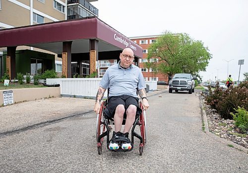 JESSICA LEE / WINNIPEG FREE PRESS

Peter Tonge, disability advocate, is photographed near his Grant Park home on June 16, 2023.

Reporter: Malak Abas