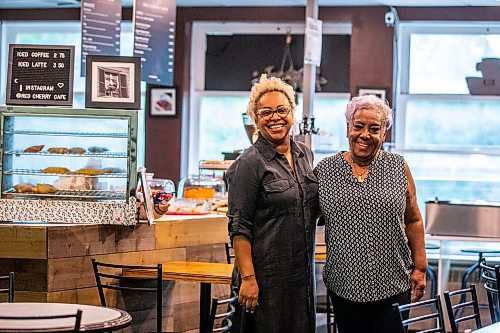 MIKAELA MACKENZIE / WINNIPEG FREE PRESS


Owner Soliana Teklehainanot and her mom, Messelu Dange, at Red Cherry Cafe (an Ethiopian breakfast and lunch spot downtown) on Friday, June 16, 2023.  For Eva story.
Winnipeg Free Press 2023