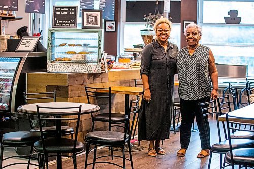 MIKAELA MACKENZIE / WINNIPEG FREE PRESS


Owner Soliana Teklehainanot and her mom, Messelu Dange, at Red Cherry Cafe (an Ethiopian breakfast and lunch spot downtown) on Friday, June 16, 2023.  For Eva story.
Winnipeg Free Press 2023