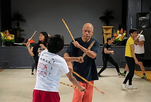 JESSICA LEE / WINNIPEG FREE PRESS

Students practice Arnis and Sikaran at the Filipino Seniors Hall June 17, 2023. 

Reporter: AV Kitching